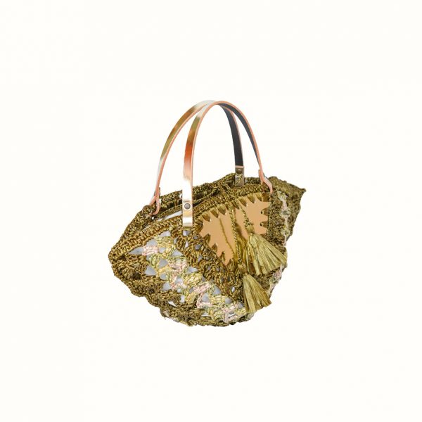 Small_bag_in_rafia_Crochet_with_handle_in_leather_bicolor_black_gold